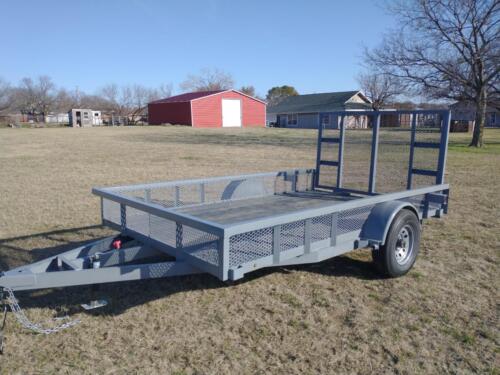 7 x 12 6k w/ Mesh Sides, Plastic Lumber, and Lay Flat Gate