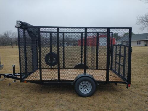 6 x 12 w/ 6’ Mesh Sides & Tarp