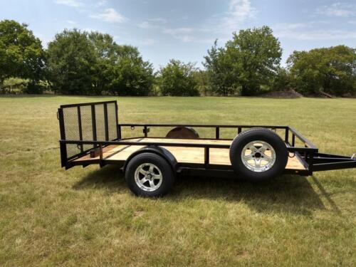 6.75 x 12 Utility w/ Dove & Custom Wheels