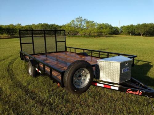 8 x 14 Extra Wide with Drive-Over Fenders