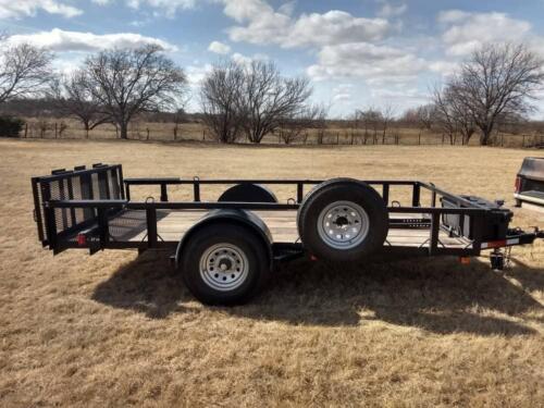 7 x 13 6k with Bi-Fold Gate and Removable Side