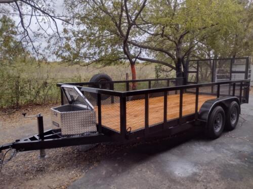 7 x 16 10.4k Utility w/ 2’ Mesh Sides