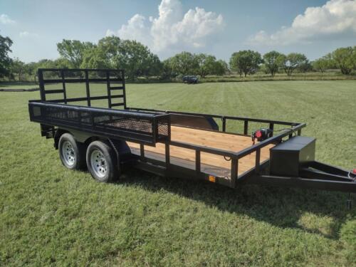 7 x 14 Utility w/ 4’ HD Ramp Gate and Enclosed Pipe Box